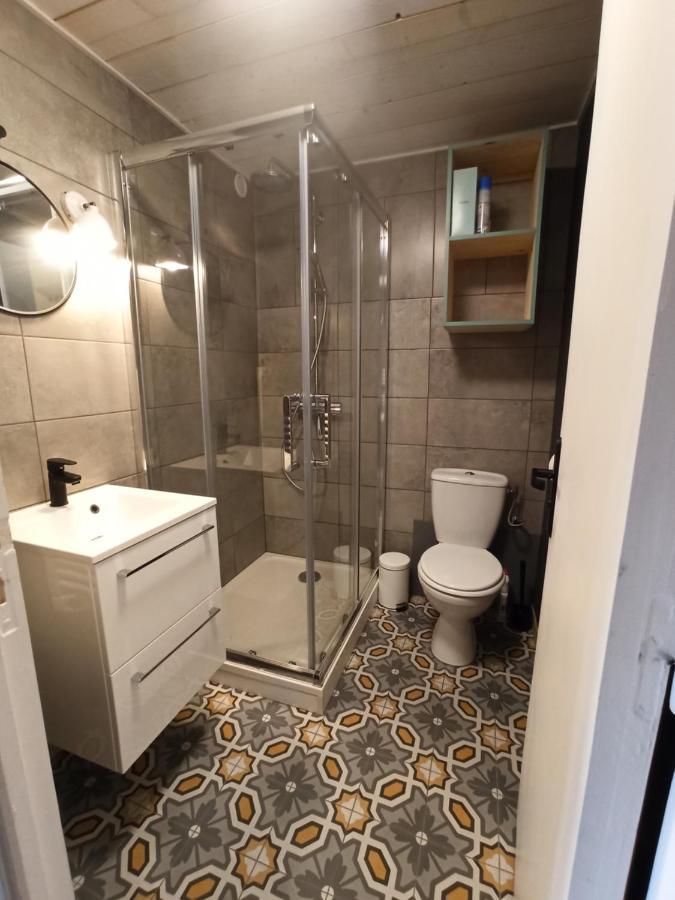 Les Obiones, Vue Laterale Mer, Fort Mahon Plage, Magnifique Studio Cabine 4P, Avec Balcon , Parking Prive Gratuit, Wifi, Classe 2 Etoiles, Exposition Plein Sud En Baie De Somme Luaran gambar